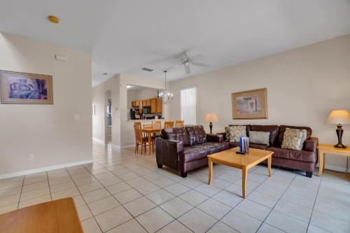 RO2707BD - 4Bedrms - Regal Oaks in Orlando, USA