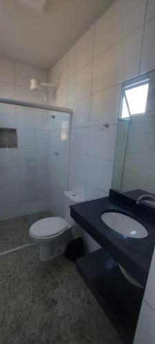Economy Triple Room image 10