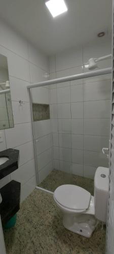 Economy Triple Room image 9