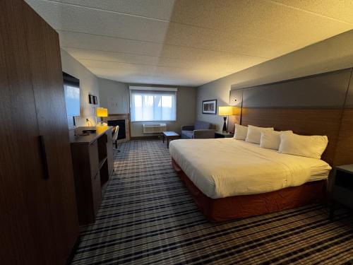 AmericInn by Wyndham White Bear Lake St. Paul - image 25