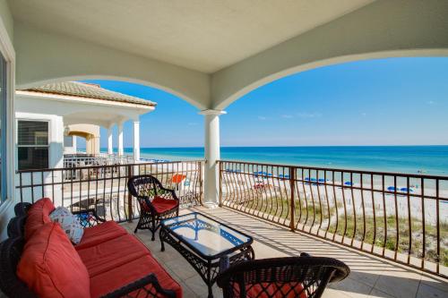 Gulf Front Pool Hot Tub- 2 Kitchens - Elevator - image 2