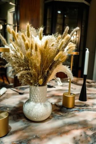 Eclat Luxury Hotel – Belgrade, NY