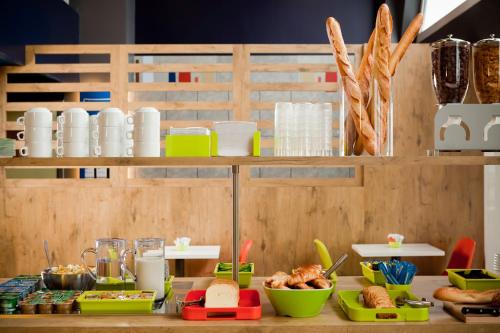 Ételek és italok, ibis budget Pontault-Combault RN4 Marne-la-Vallee in Pontault-Combault