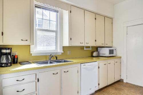 Apt in Alberta Arts District Walkable Paradise!