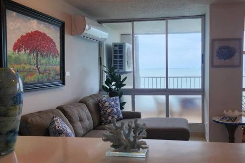 Lovely 2-2 Condo with the best view of Puerto Rico - image 2