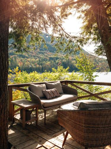 The Owl's Nest - Lakeside peacefulness ski & hiking in Mansonville (QC)