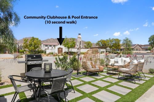 Sunset Dreams by VARE Steps Away from PoolSpa Gym PGA West in La Quinta, USA