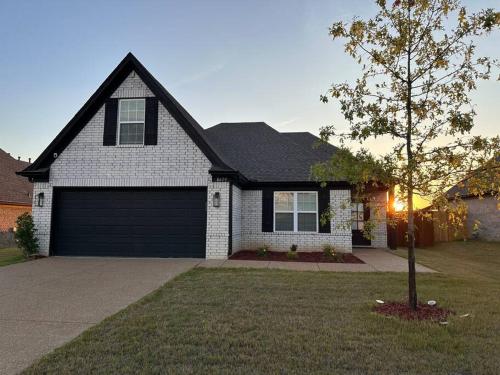 New build home 5mn from Snowden grow &Silo Aquare in Southaven, USA