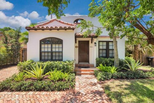 The Rose House in West Palm Beach, USA