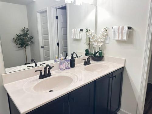 New build home 5mn from Snowden grow &Silo Aquare New build home 5mn from Snowden grow &Silo Aquare