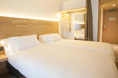 Hotel A Pamplona - image 13