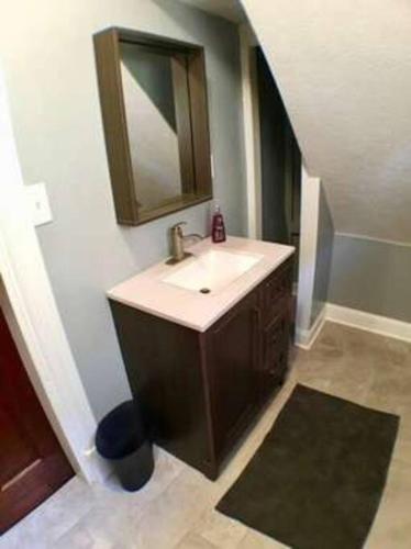 The House Hotels - West 47th 1 - Two Bedroom Ohio in Cleveland, USA