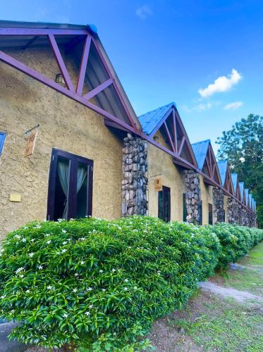 랏차부리 บ้านไร่ดอกแก้ว 4성급 호텔 외관