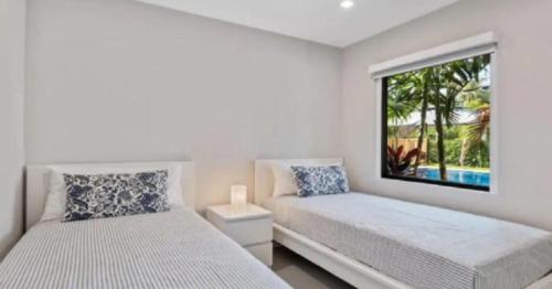 Hollywood Villa in Hollywood, USA