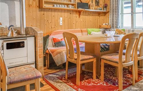  Pet Friendly Apartment In Hinterburg With Kitchen in Hinterburg