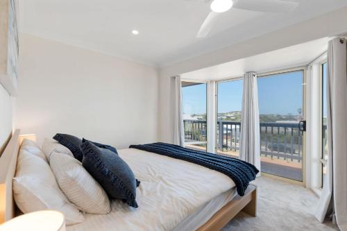 The Beach House 64 Neighbour Ave Goolwa Beach - No Linen Included