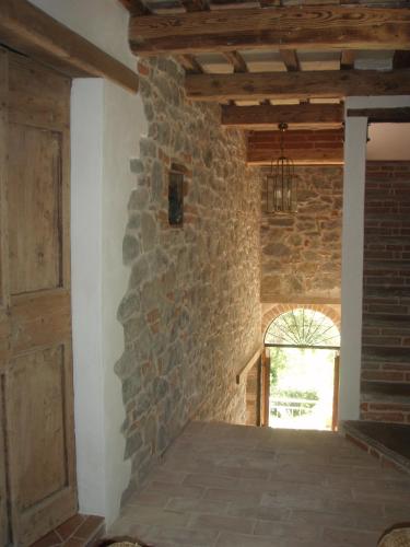 Entrance, Casa di Pietra in Montefortino