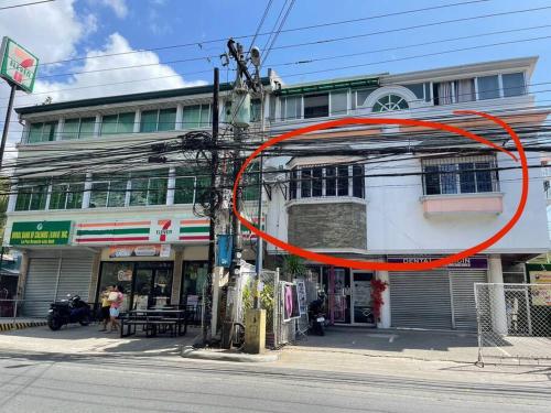 SPACIOUS Prime Location with FREE Parking SPACIOUS Prime Location with FREE Parking