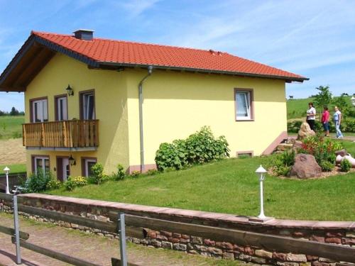 B&B Gransdorf - Apartment with balcony in the Gransdorf Eifel - Bed and Breakfast Gransdorf