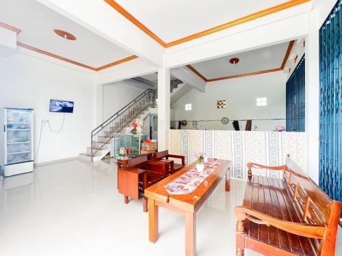 Lobby, OYO 92101 Elma Guesthouse in Srandakan