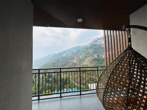 White breeze 3bhk flexigo stays White breeze 3bhk flexigo stays