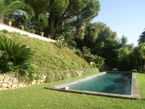 18th century villa in Cannes with pool