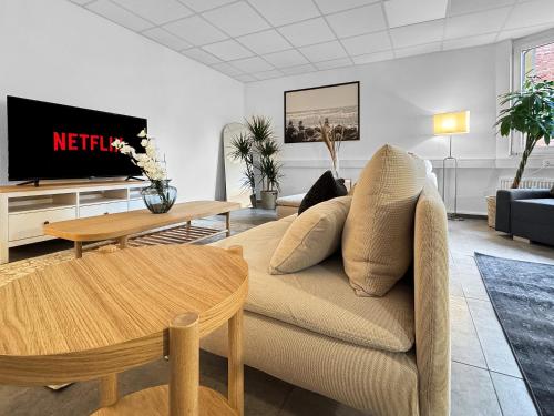 صالة مشتركة/ منطقة التلفزيون, Gruppenfreundl Komfort Apt für 18 im Zentrum Stuttgarts (Gruppenfreundl Komfort Apt fur 18 im Zentrum Stuttgarts) in جنوب شتوتغارت