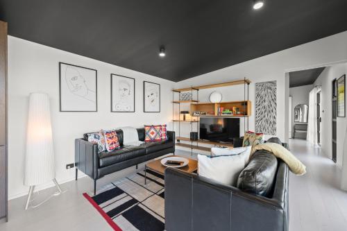 The Outlook on Mount Louis - 1 Bedroom - Stunning Views in Blackmans Öböl