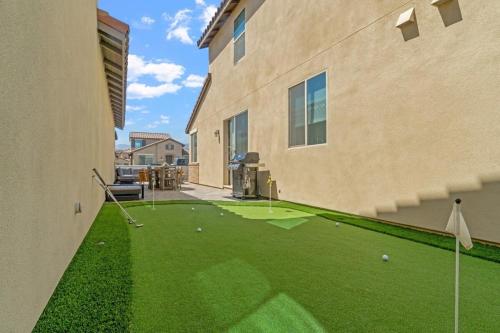 Desert Breeze by VARE 3Bd2B Loft at PGA West in La Quinta, USA