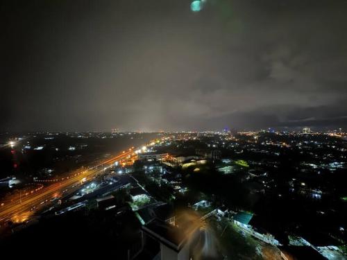 Manhattan Suites (Ophelia) by KinabaluKomfort in Kota Kinabalu