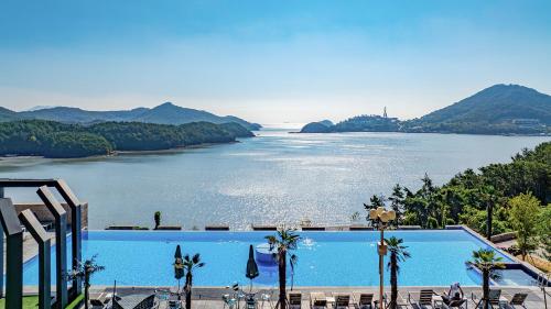 Hotel JCS Yeosu in Dolsan-eup