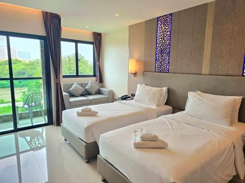 618753800 The TJ Hotel Jomtien
