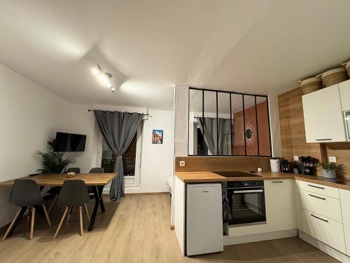 Appartement au centre ville, Strasbourg (photo 2)