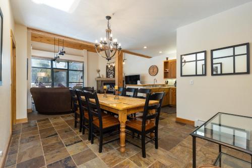 8721 Ski Tip Townhomes townhouse in Keystone, USA