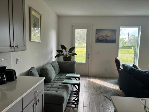Pond-View Master Bedroom at a Share House Near Orlando Disney in Davenport, USA