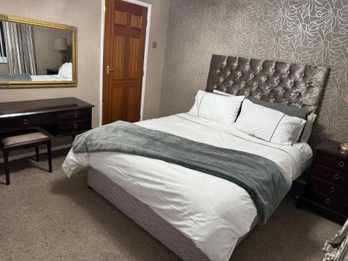 Homestay in Simonswood