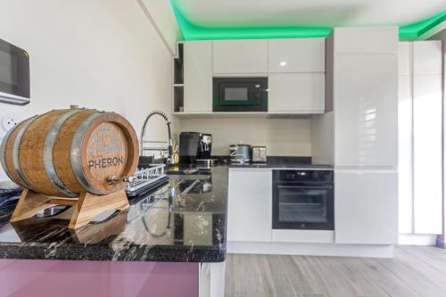 Villa Pheron - De standing - Jacuzzi 5 Personnes in Baie-Mahault