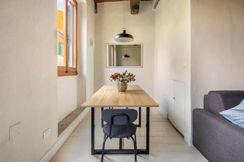 Modern Loft 1 min to Basilica of Santa Croce 5