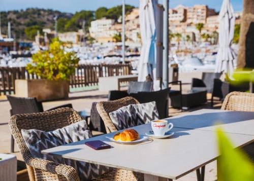 Hotel Miramar in ميناء دي سوليه