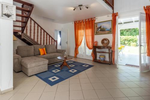 La Villa de Néron - Maison avec jardin (La Villa de Neron - Maison avec jardin) in Λε Μούλ