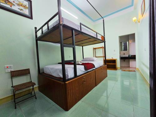 room detail thumbnail 0