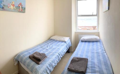 Sea View in Newton Abbot