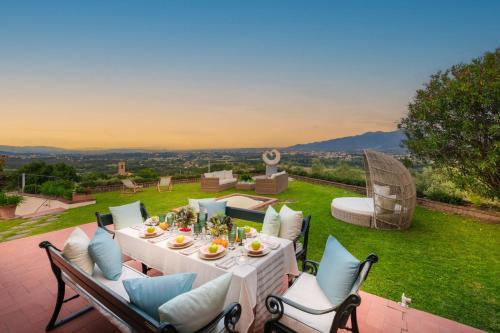 Villa with Private Pool image 4