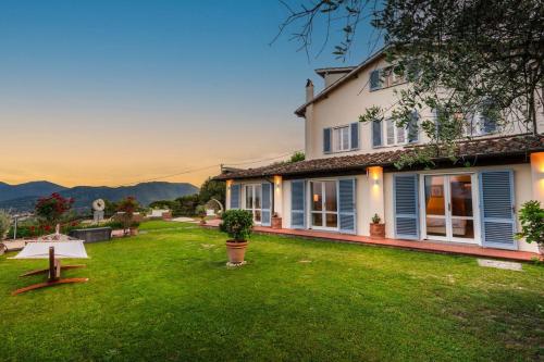 Villa with Private Pool image 2