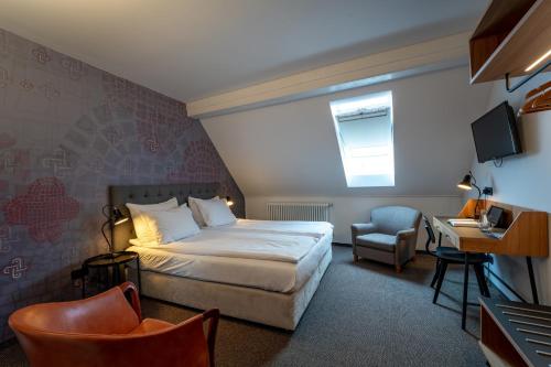 Standard Double Room - Loft image 7
