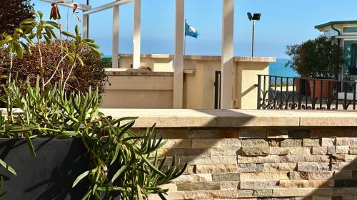 Porto Recanati, meraviglioso trilocale sul mare - P018