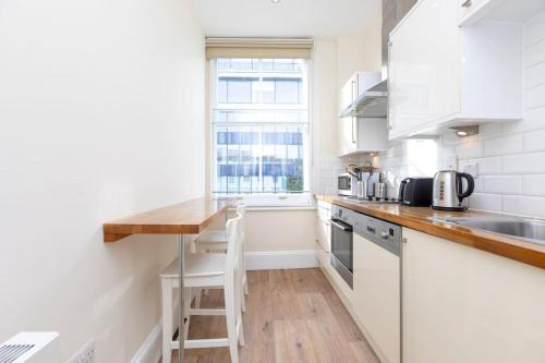 The Pearl of Notting Hill near Notting Hill