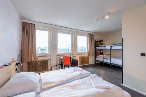 MEININGER Hotel München City Center - image 10