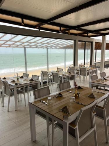 Restaurant, CASA COCO II in Nianing
