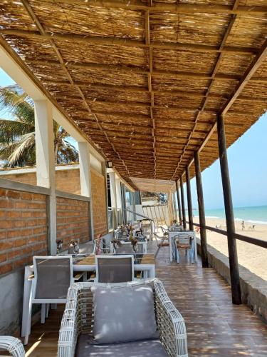 Restaurant, CASA COCO II in Nianing
